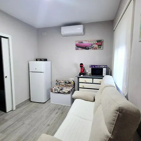 Estudio En Triana Sevilla